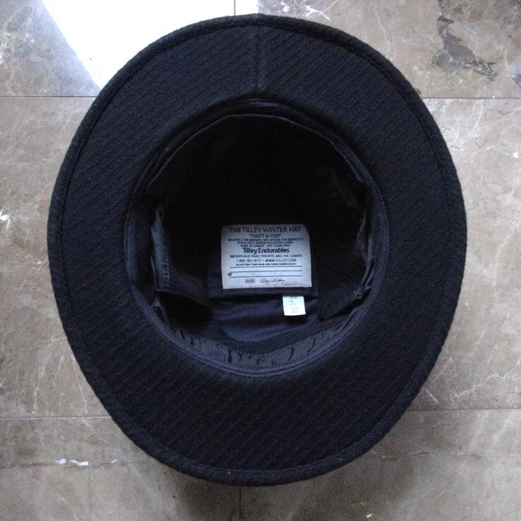 Tilley winter hat - Picture 2 of 3